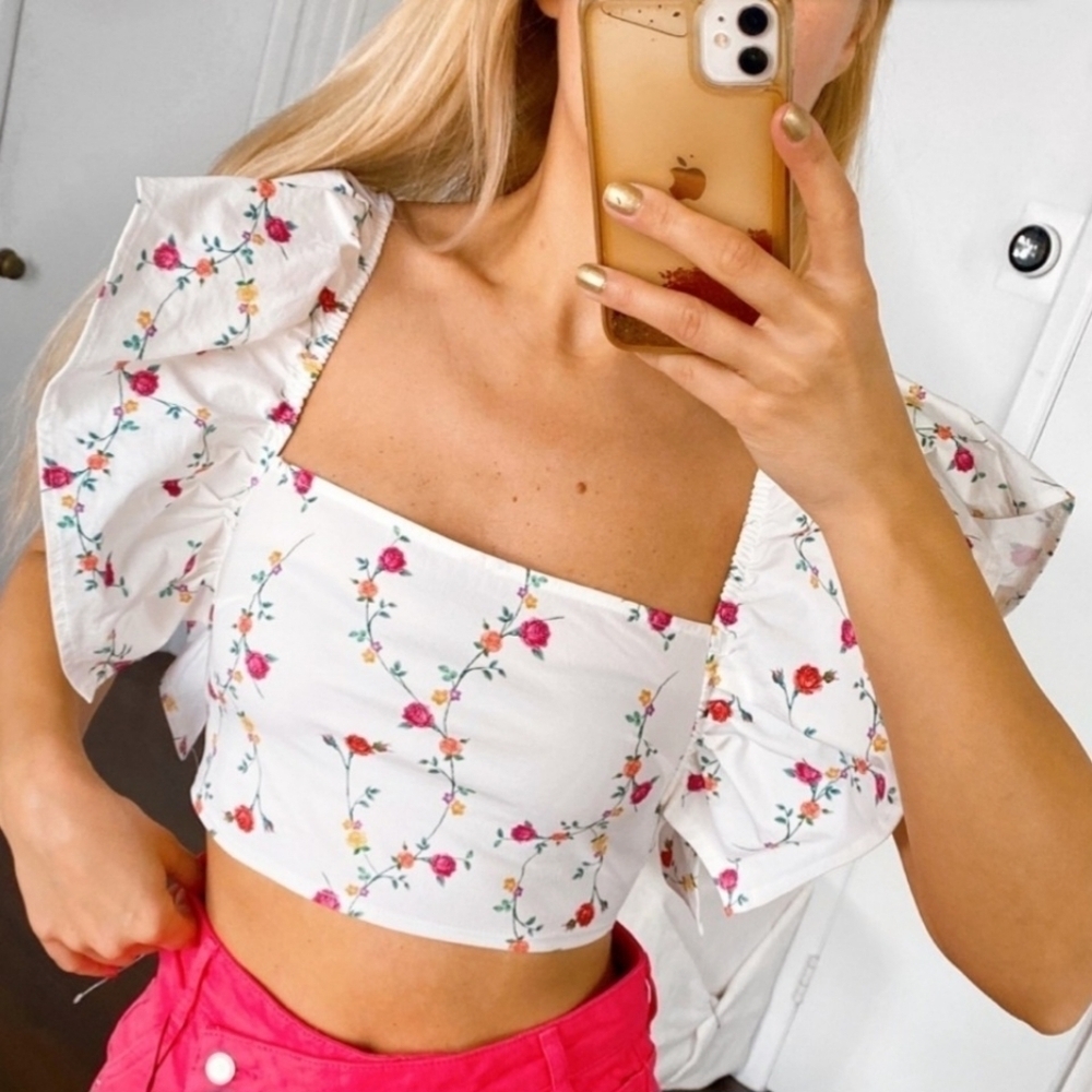 ZARA BOHO WHITE MULTI FLORAL BUTTERFLY SLEEVE CROP TOP Women's Large L Festival